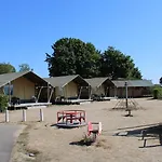 Glamping Rhederlaagse Meren Campsite Lathum