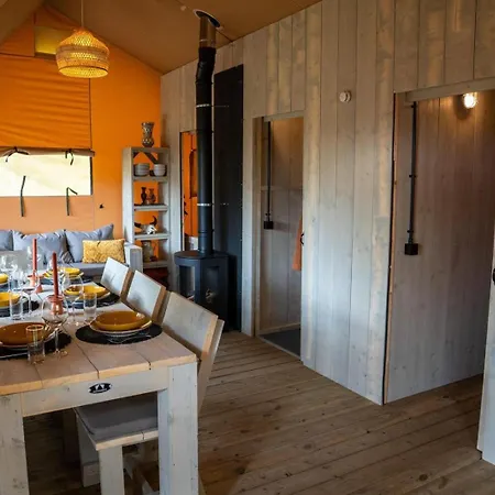 Glamping Rhederlaagse Meren Campsite *