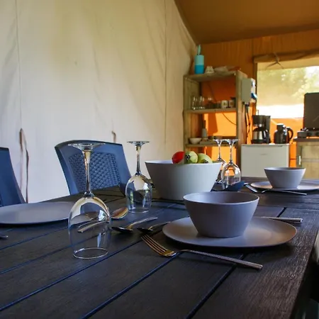 Glamping Rhederlaagse Meren Lathum