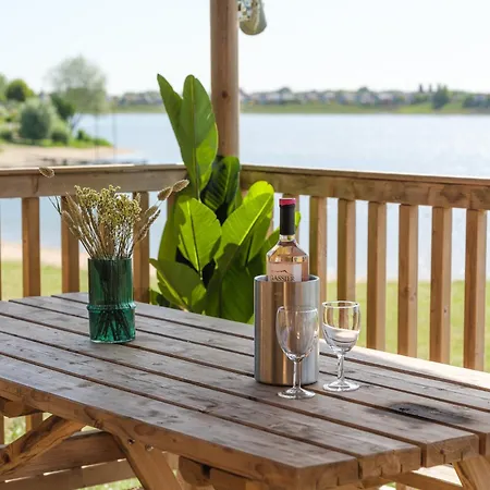 营地 Glamping Rhederlaagse Meren *