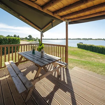 Glamping Rhederlaagse Meren Lathum