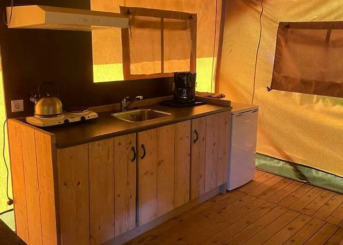 Glamping Rhederlaagse Meren Camping