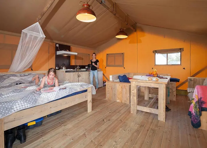 Glamping Rhederlaagse Meren Lathum