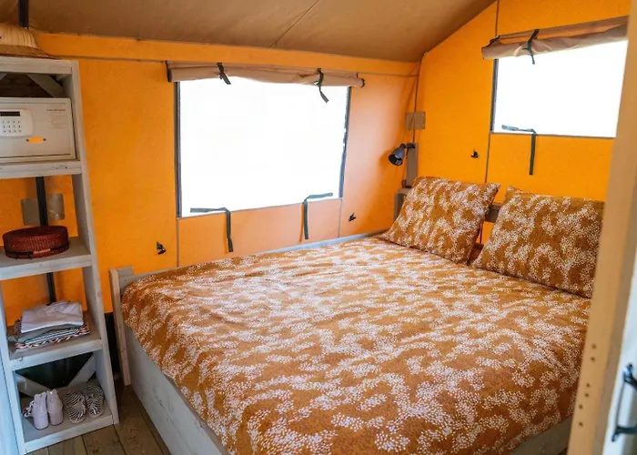 Glamping Rhederlaagse Meren Camping *