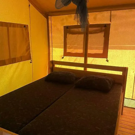 Glamping Rhederlaagse Meren Campingplads Lathum