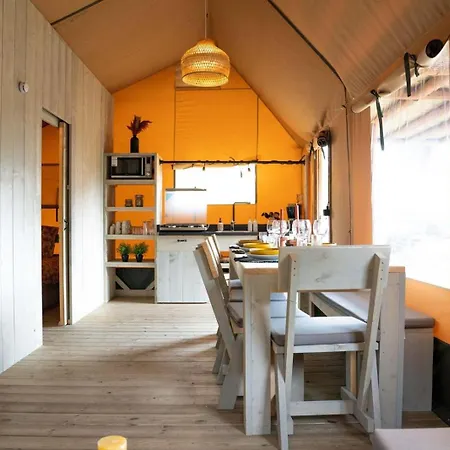 Glamping Rhederlaagse Meren Campingplads Lathum