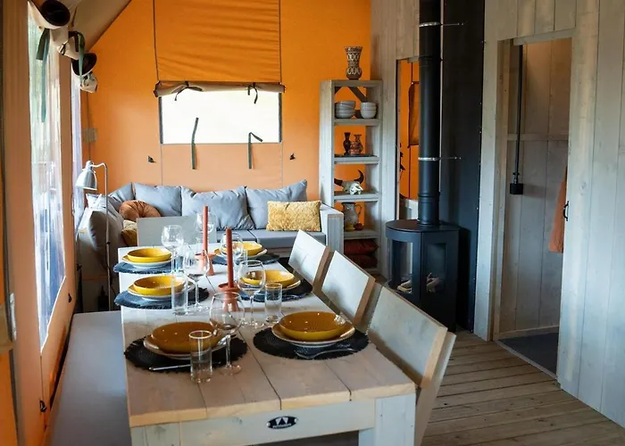 Glamping Rhederlaagse Meren * Lathum